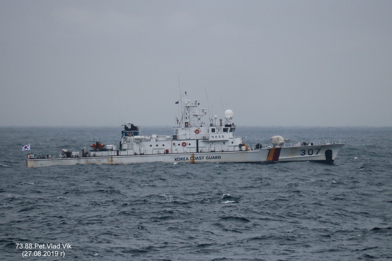 7388PetVladVik: Корабль береговой охраны Кореи.