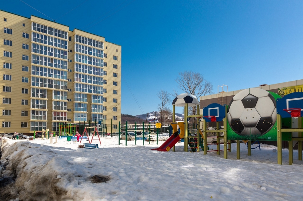 транспортная компания юг. хабаровская 60 южно-сахалинск. рск строительная компания. ленина 105 южно-сахалинск. фирмы южно сахалинска.