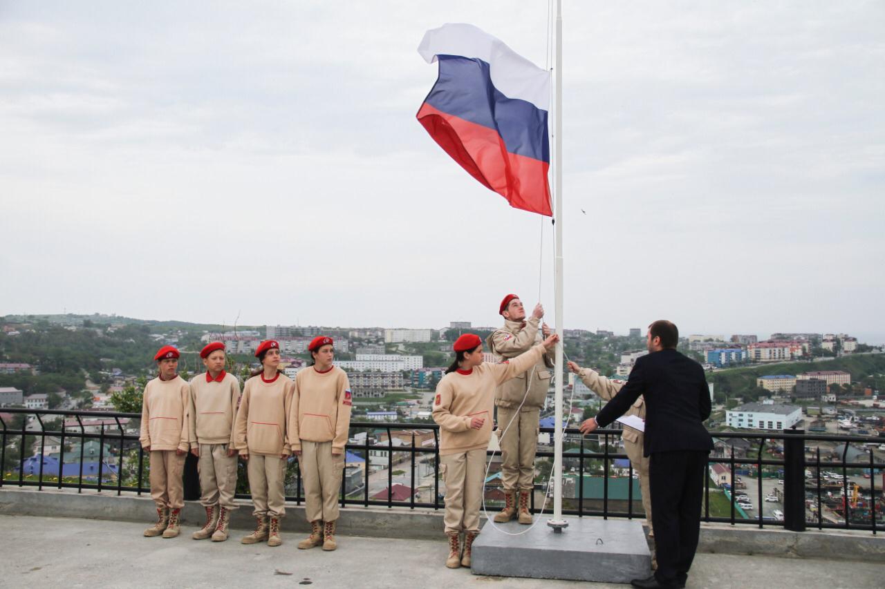Поднятие Флага Фото