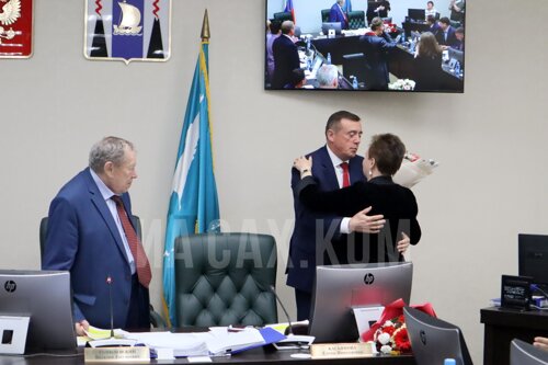 Губернатор Лимаренко поздравляет Касьянову