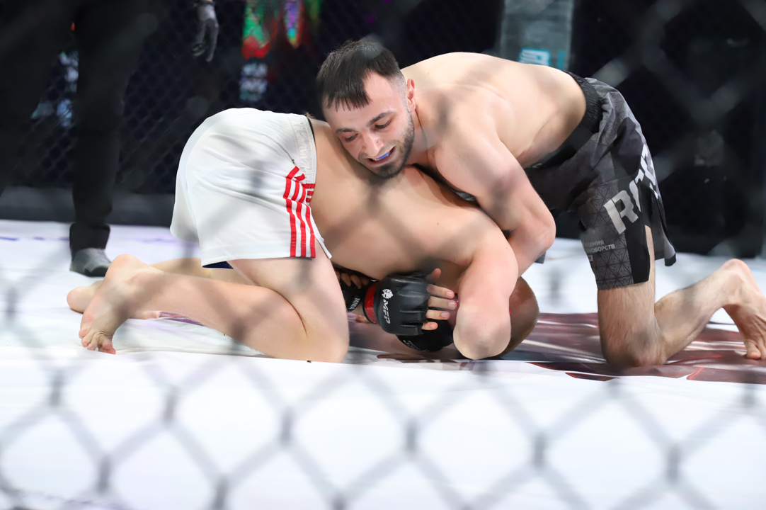 борется бойцы. давид завада боец. смешанные боевые искусства мма. Strikeforce: barnett vs. борется бойцы.