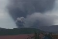 Жителей Парамушира предупреждают об опасных вулканических бомбах