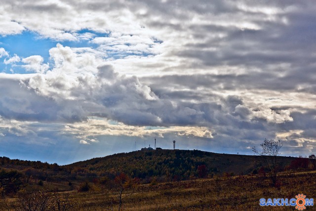 Октябрь. Вид на Корсаковский маяк.