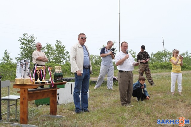 нагрождение
Фотограф: фотохроник

Просмотров: 2371
Комментариев: 0