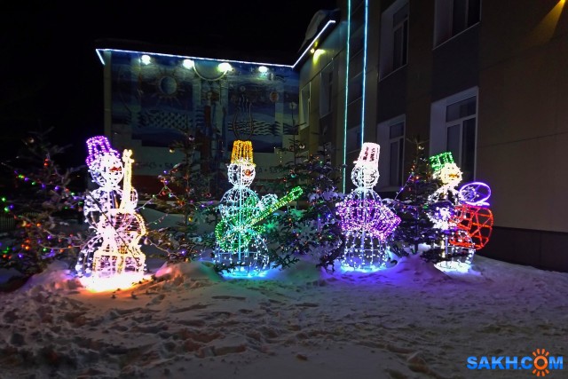 Лучше поздно чем никогда...
Фотограф: фотохроник
Мимо проходил.

Просмотров: 3537
Комментариев: 0