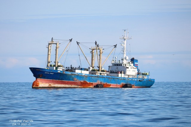 КОРОНА  РИФЕР.  (Бывший CORONA REEFER.   IMO  9004358,  MMSI  273352700,  CS  UIAE).   Татарский пролив.
Фотограф: 7388PetVladVik

Просмотров: 1472
Комментариев: 0