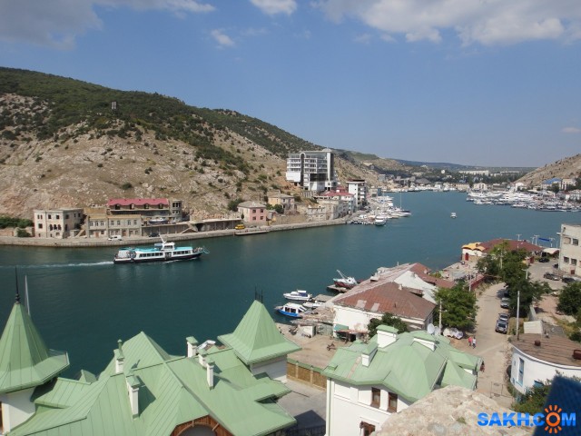 Балаклава Севастополя Сентябрь 2011 г.
Со стороны открытого моря гавань не видна.

Просмотров: 2198
Комментариев: 0