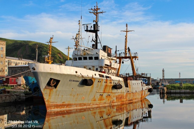 СЕЛИХИНО.    (IMO  8228725,  MMSI 273864100,  CS  UEVH).   Порт Невельск.
Фотограф: 7388PetVladVik

Просмотров: 973
Комментариев: 0