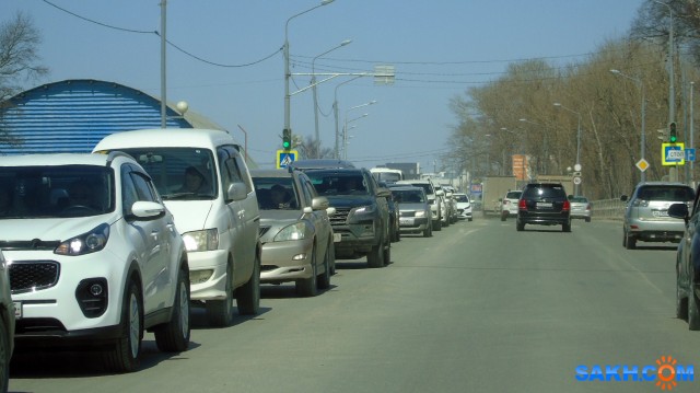 Пробки в городе
Это называется полный писец, город как помойка еще и дороги ПО перекрывали.
Просмотров: 191
Комментариев: 0