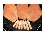 Бастурма из куриных грудок.
Сыро-вяленое мясо, в приправах. Домашнего приготовления.

Просмотров: 1660
Комментариев: 0