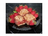 Песочный пирог с начинкой из свежей клубники.

Просмотров: 803
Комментариев: 1